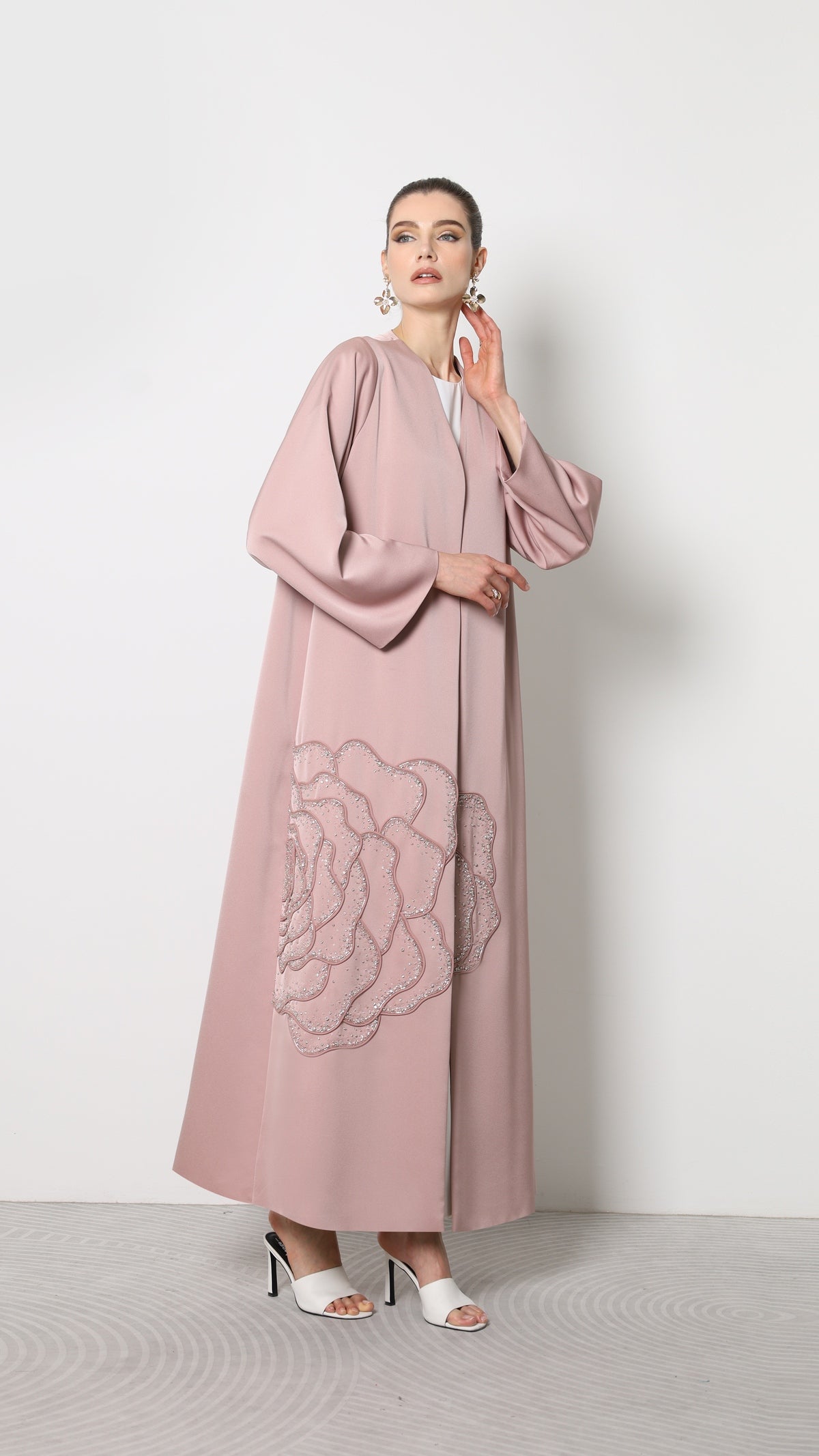 Classic Abaya RE312
