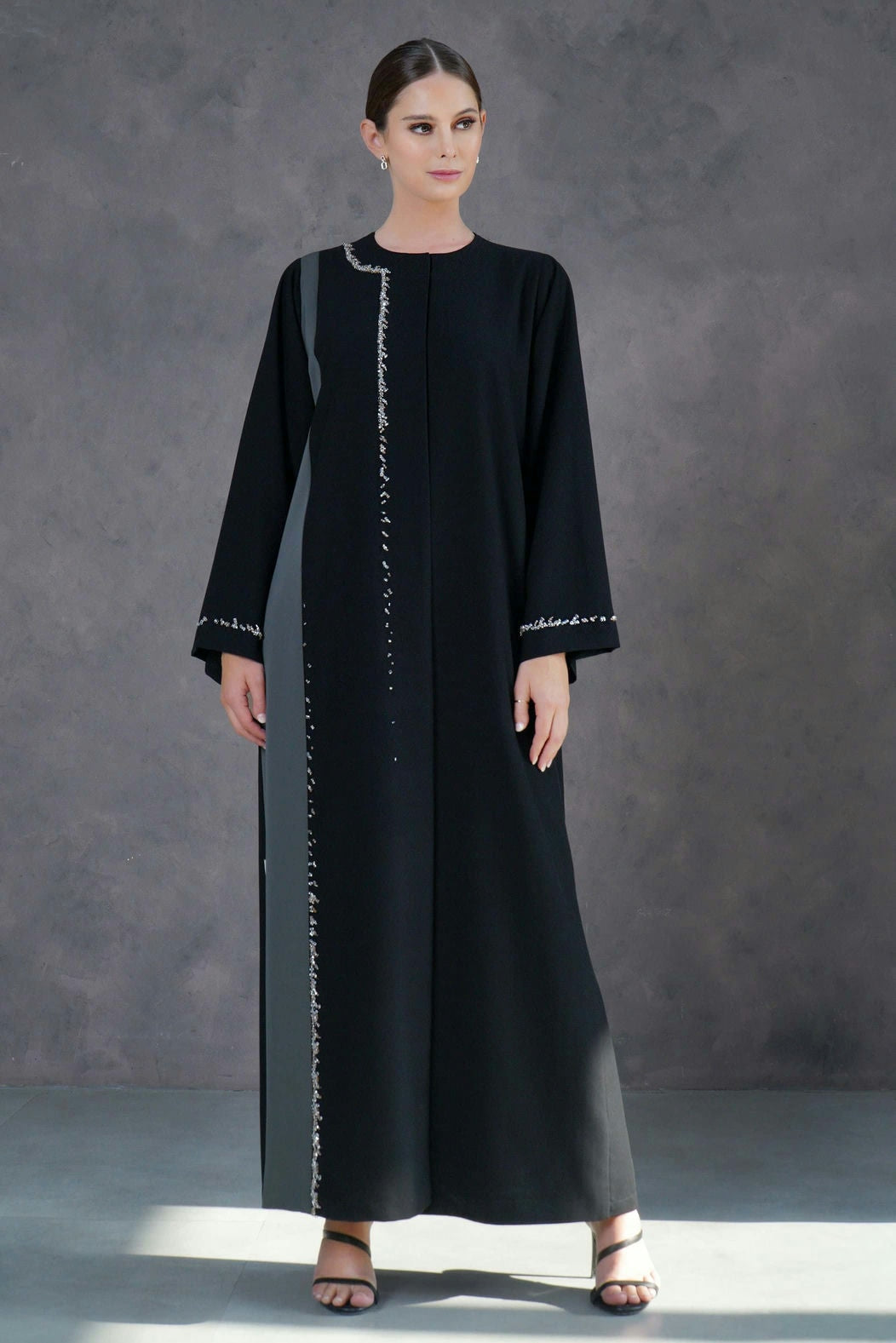 Classic Abaya RE128