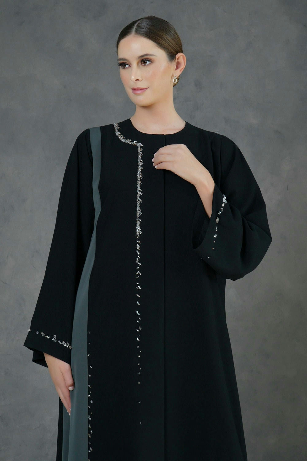 Classic Abaya RE128