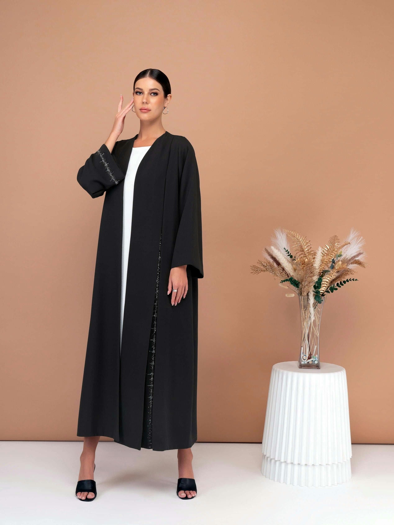 Classic Abaya RE136
