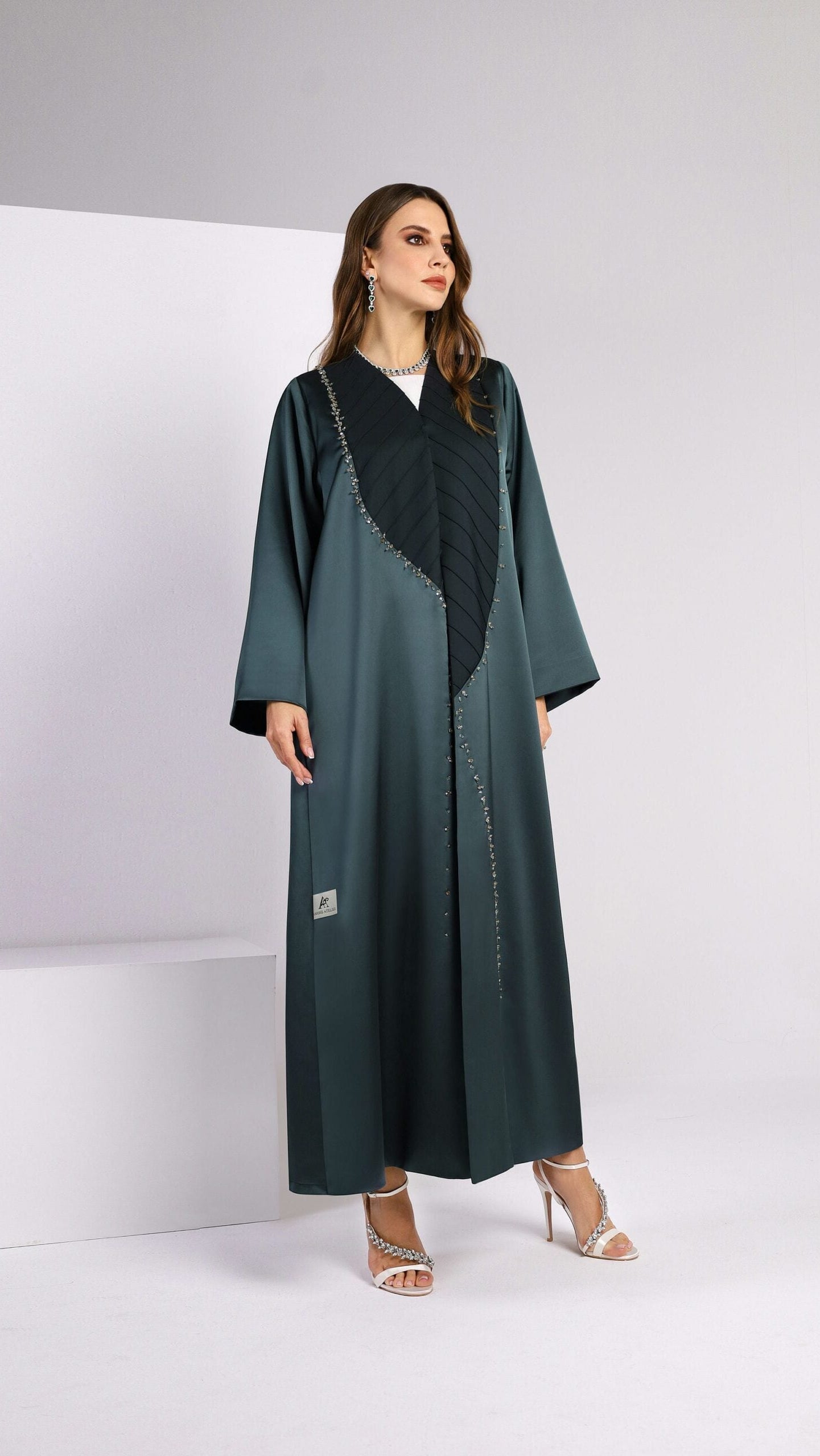 Classic Abaya - RE199