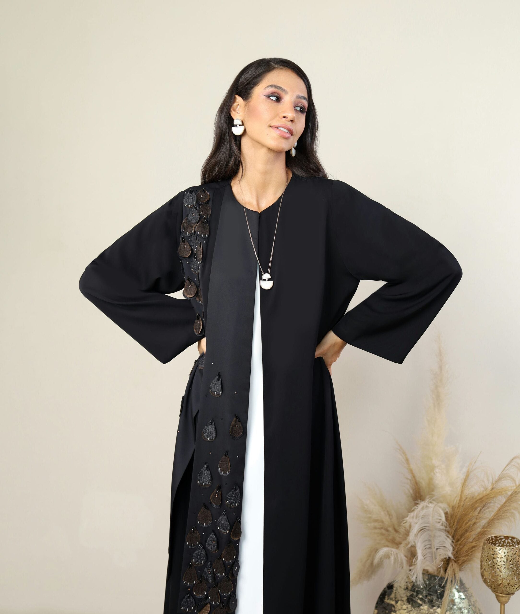 Classic Abaya - RE210