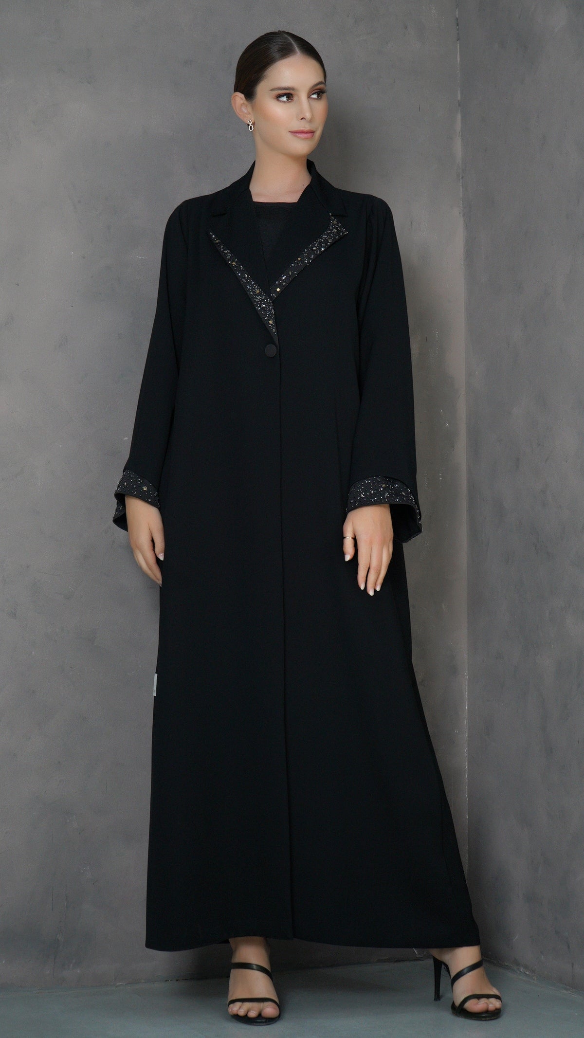 Classic Abaya RE129