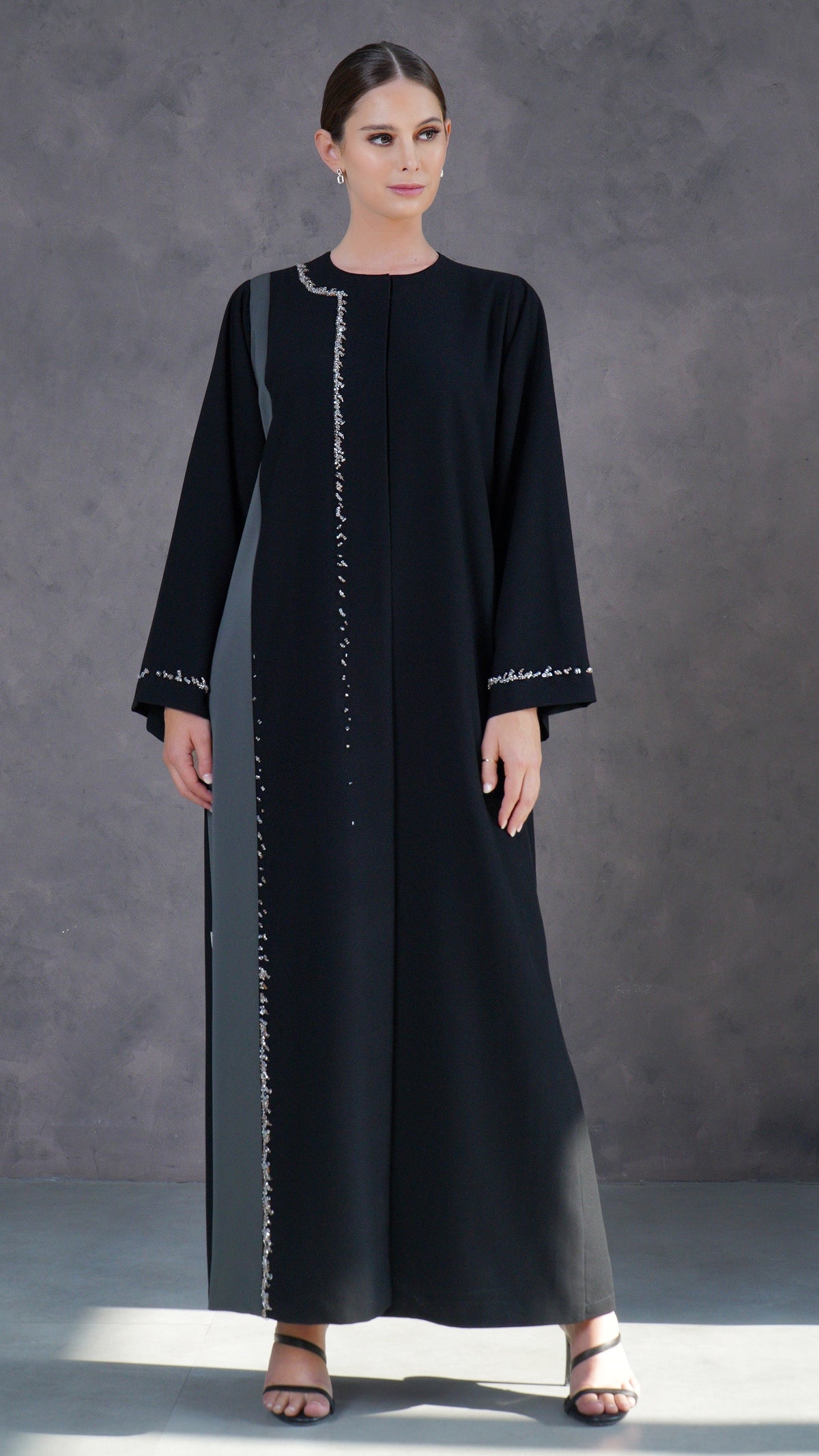 Classic Abaya RE128