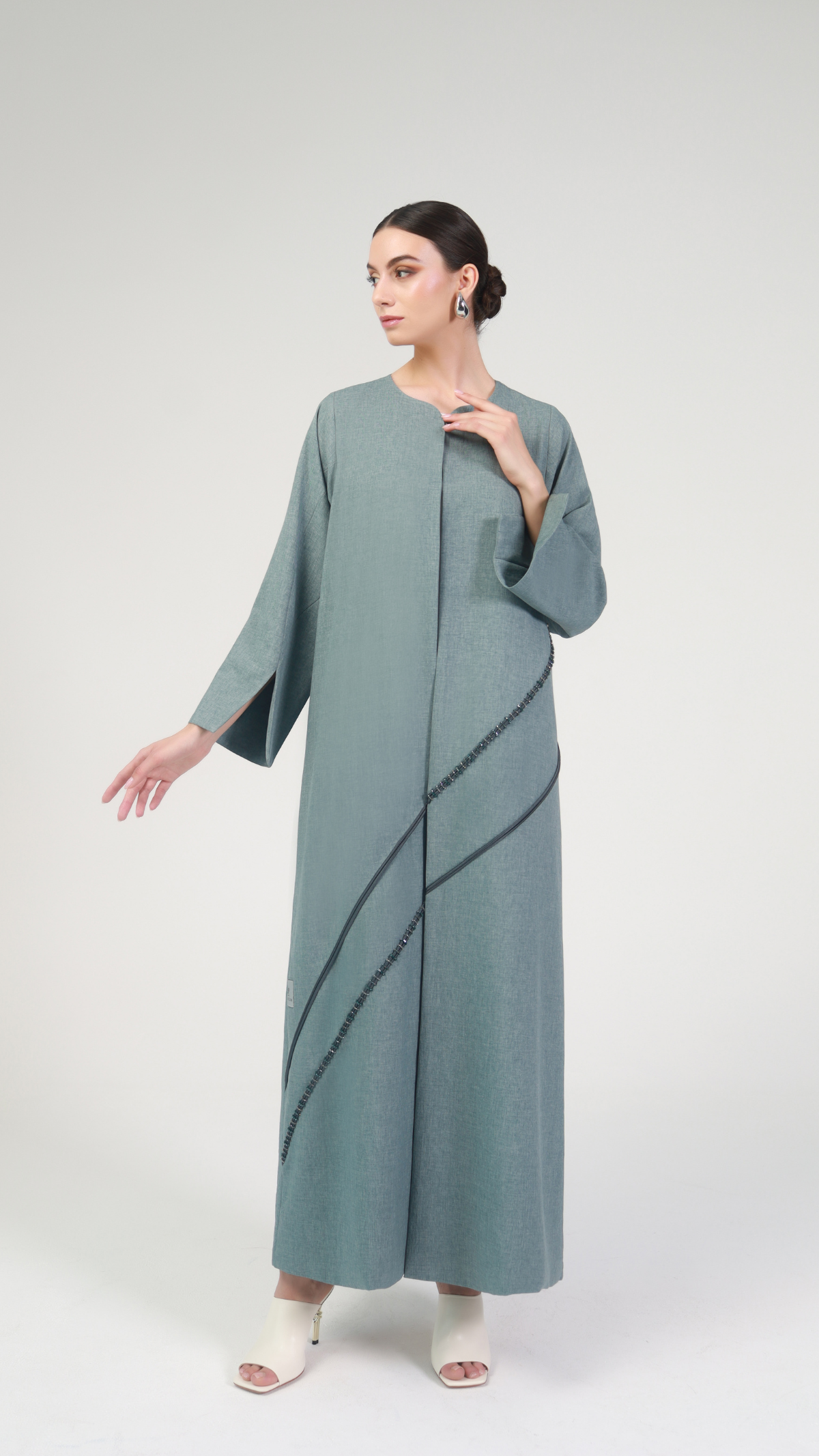 Classic Abaya - RE319