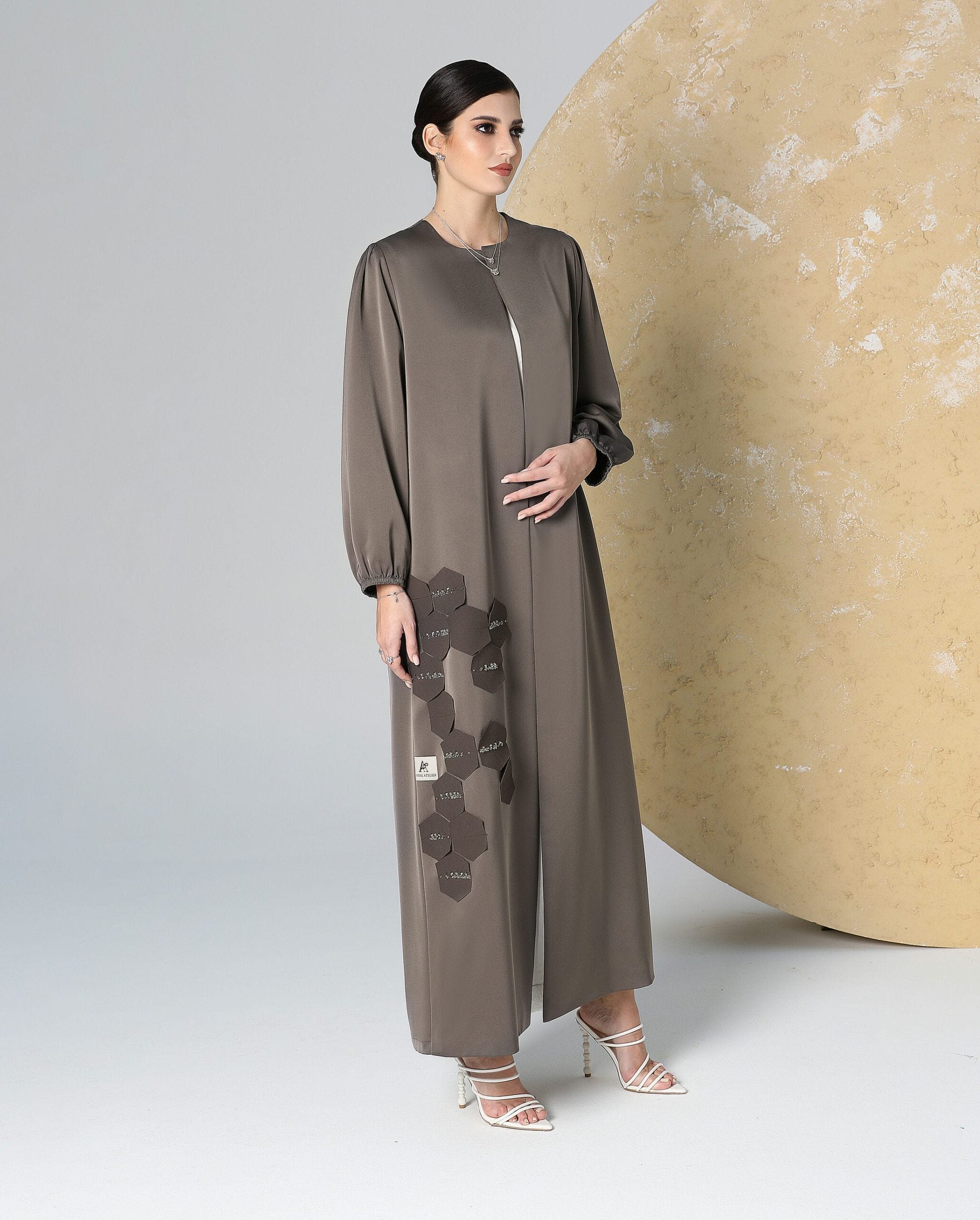 Classic Abaya - RE190