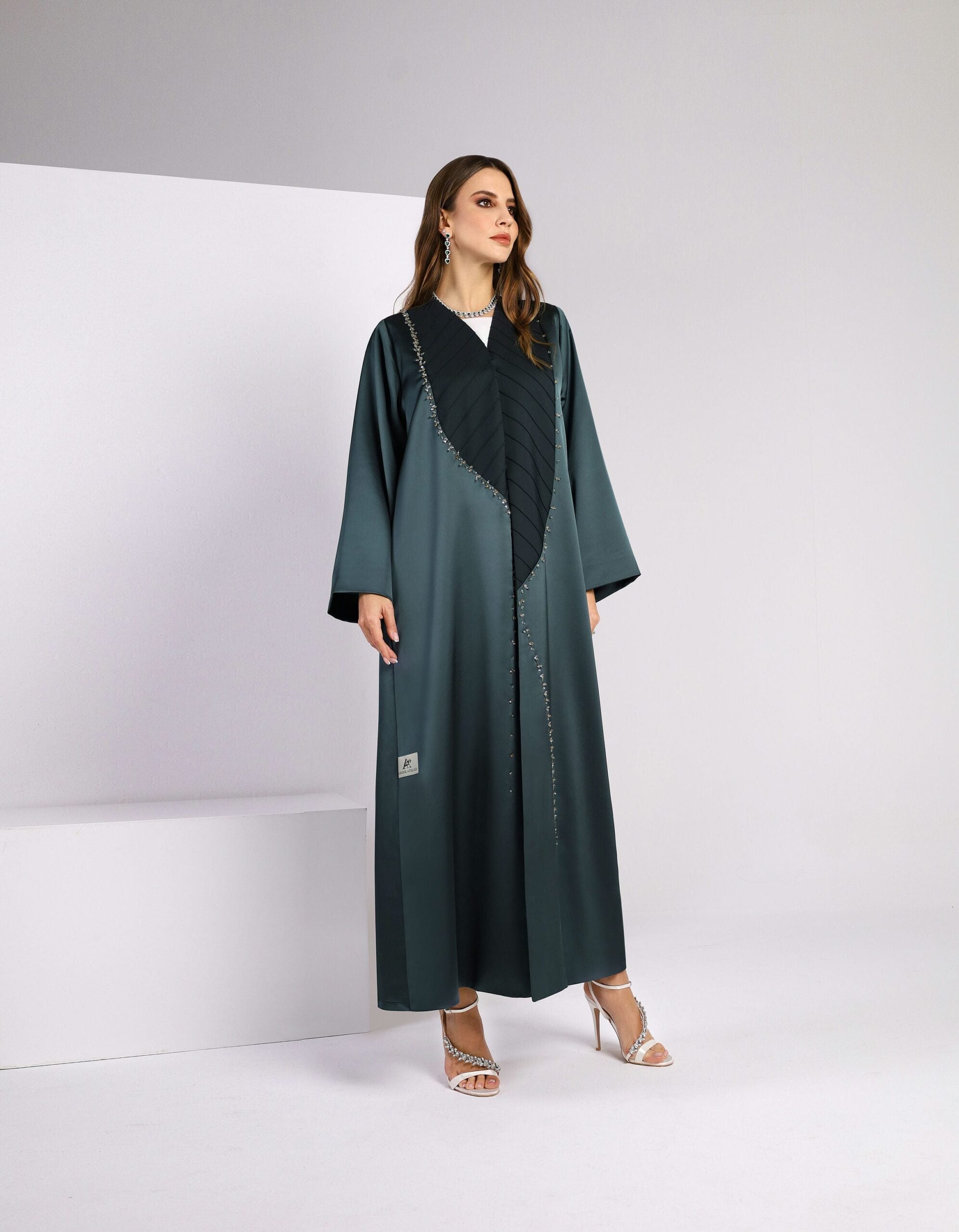 Classic Abaya - RE199