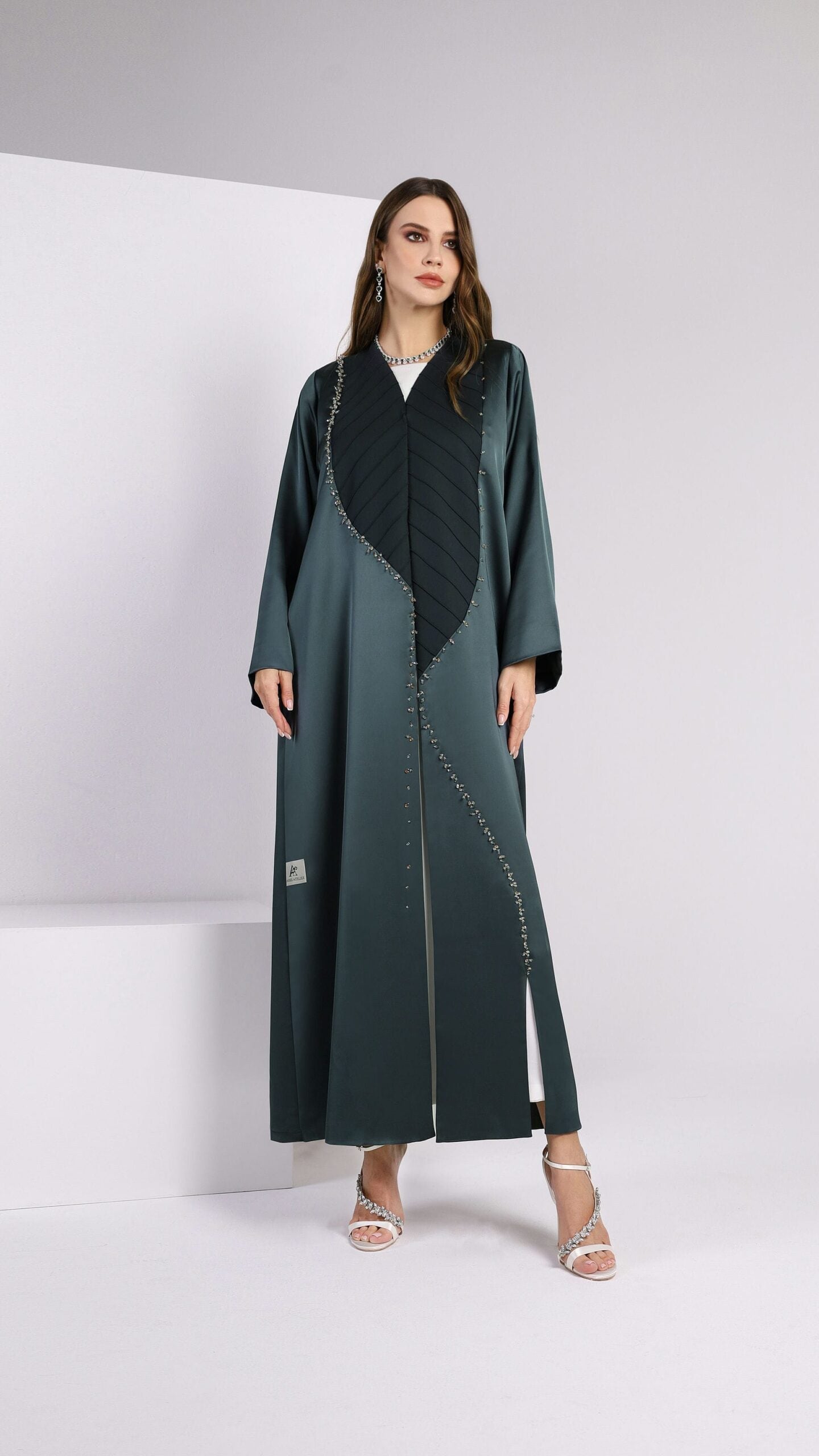 Classic Abaya - RE199