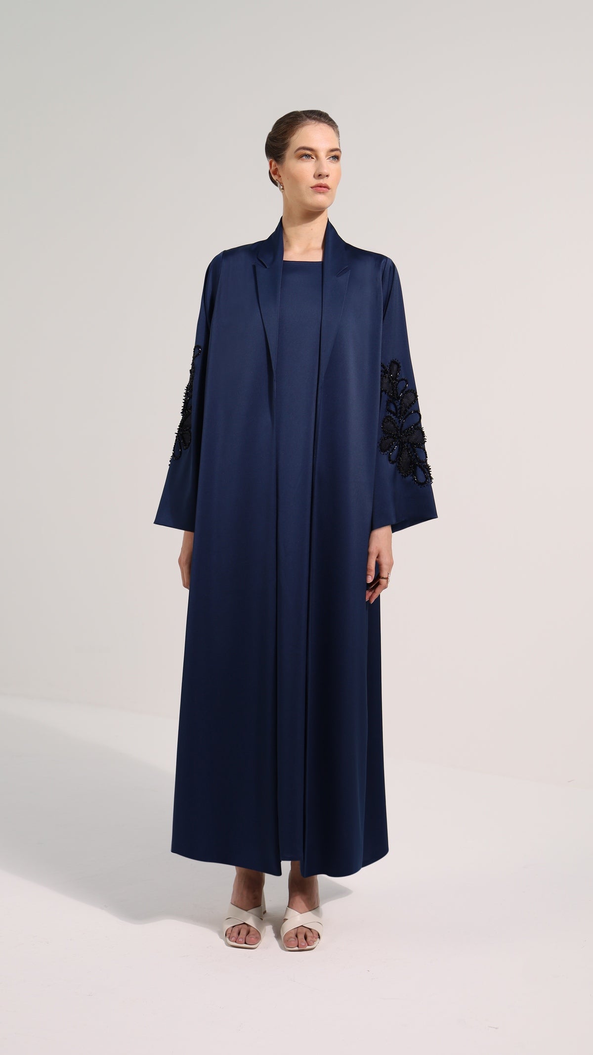 Classic Abaya TW106