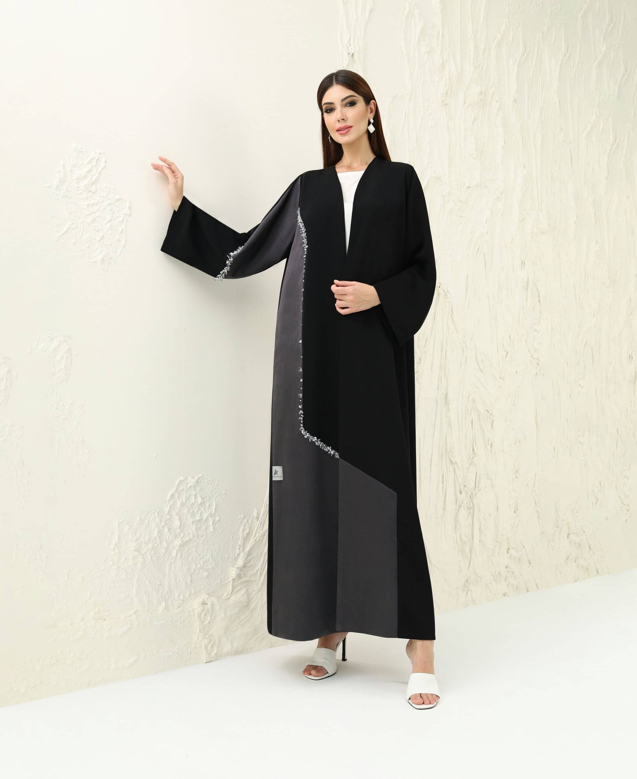 Classic Abaya - RE228