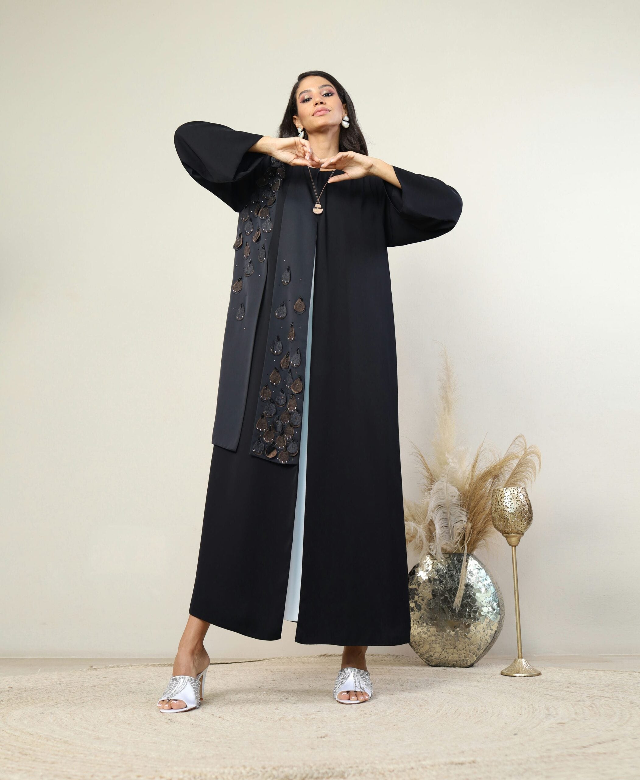 Classic Abaya - RE210