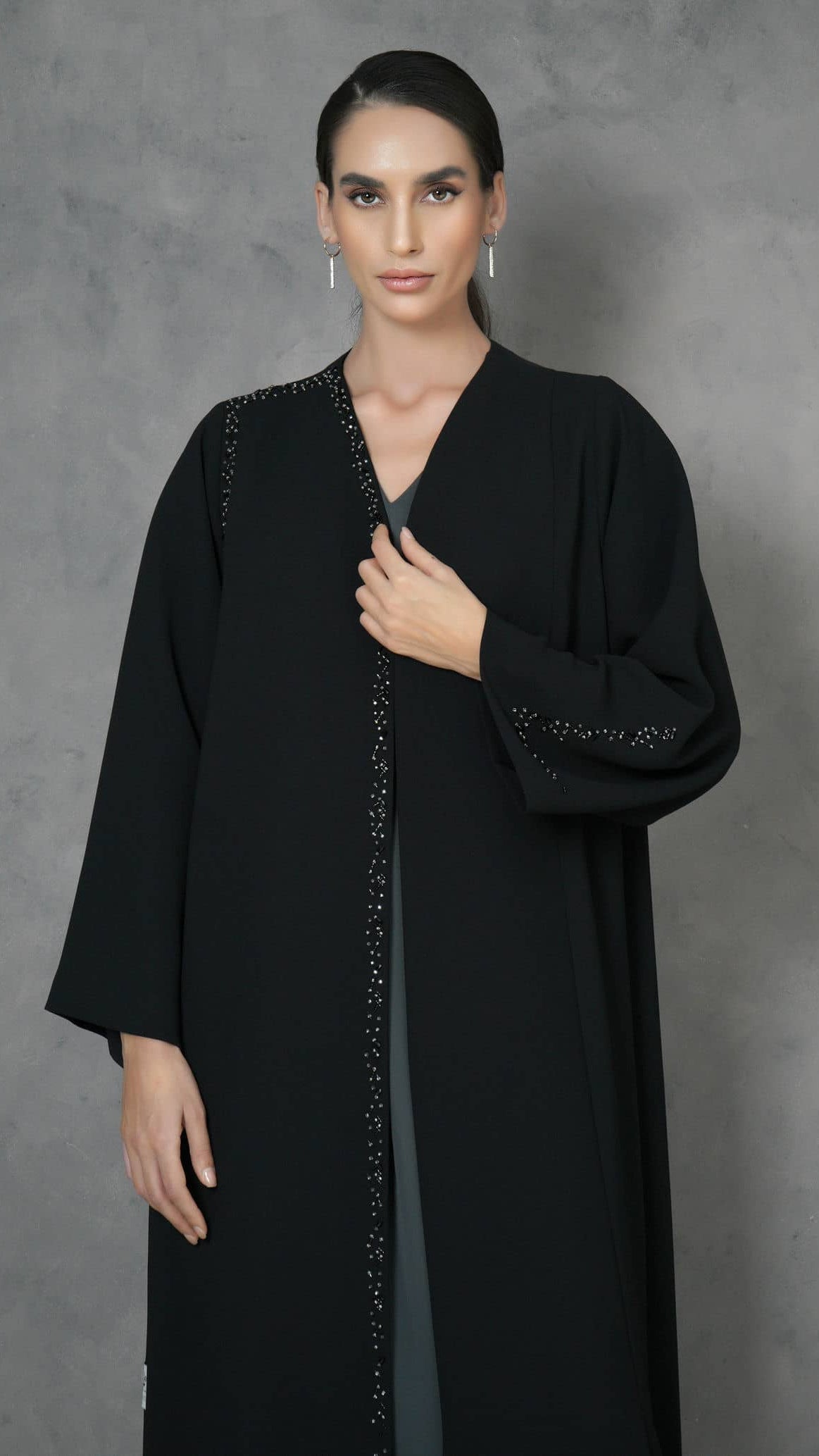 Classic Abaya RE121