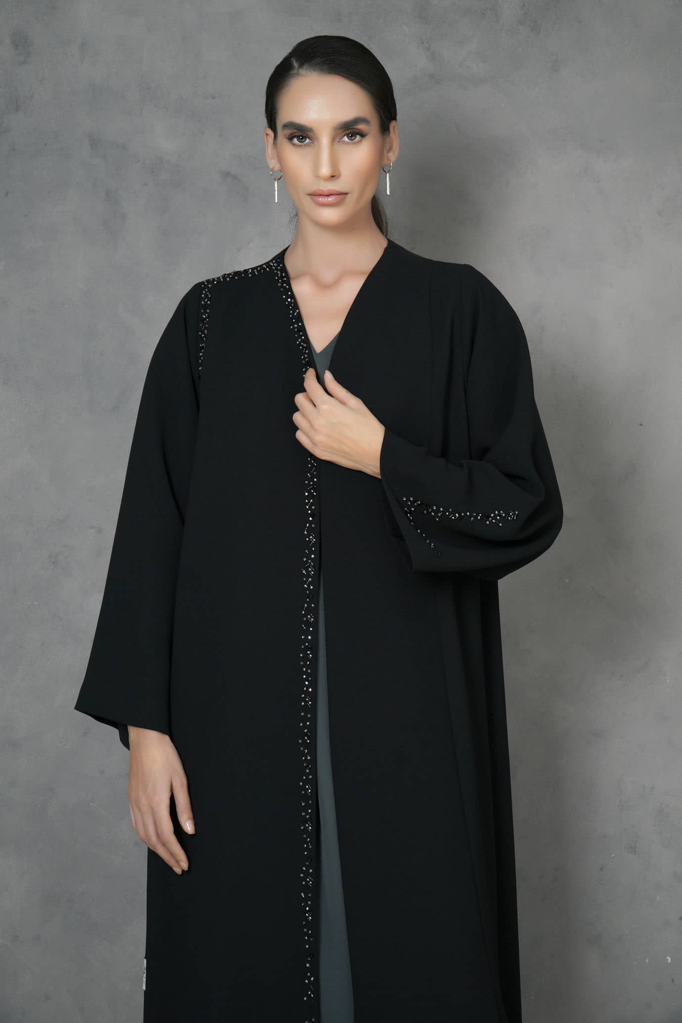 Classic Abaya RE121